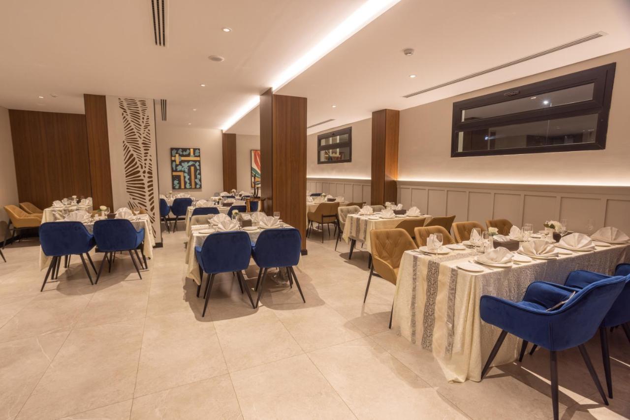 טאבוק Skyline Hotel & Suites מראה חיצוני תמונה